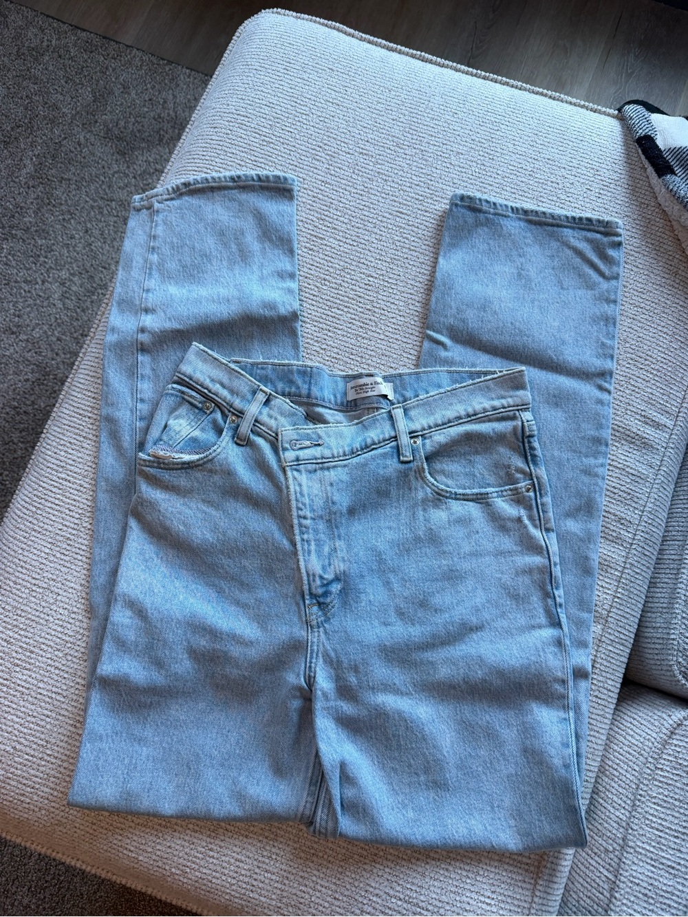 Abercrombie & Fitch Light Blue Straight-Leg Women's Jeans
